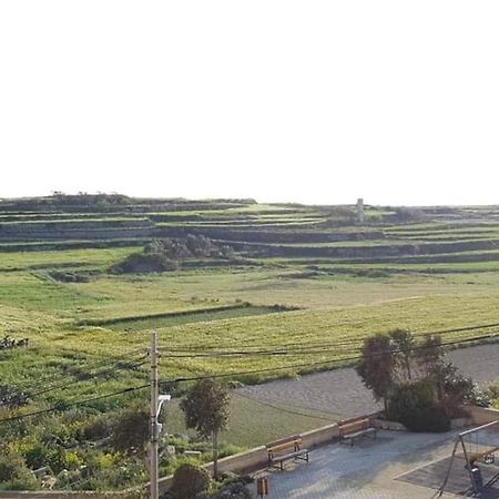 Farmhouse Villa With Large Pool And Garden In Gozo Għarb Zewnętrze zdjęcie