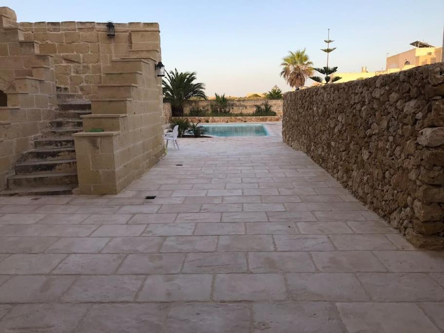 Farmhouse Villa With Large Pool And Garden In Gozo Għarb Zewnętrze zdjęcie