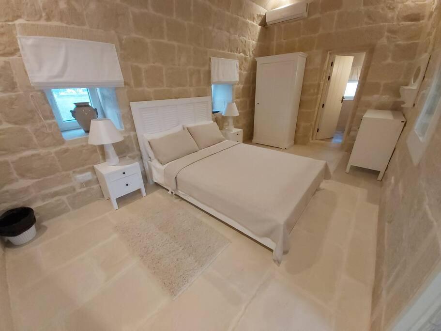 Farmhouse Villa With Large Pool And Garden In Gozo Għarb Zewnętrze zdjęcie