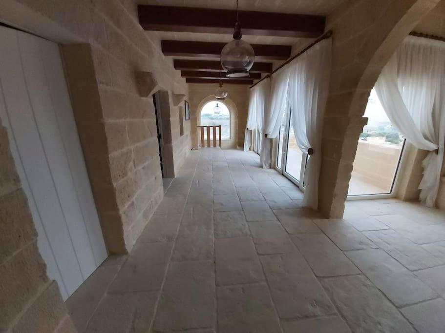 Farmhouse Villa With Large Pool And Garden In Gozo Għarb Zewnętrze zdjęcie